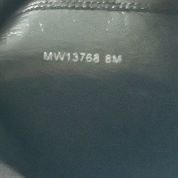 Stuart Weitzman CITY 5050 Black Leather Knee High Stretch Slip On Boot Stretch 8 - Picture 5 of 11